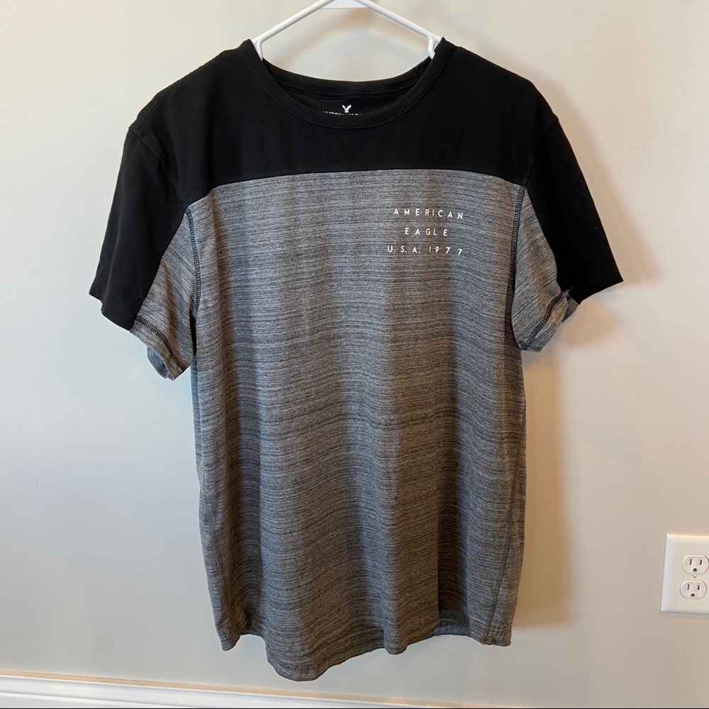 3/$50 Men’s American Eagle T-Shirt